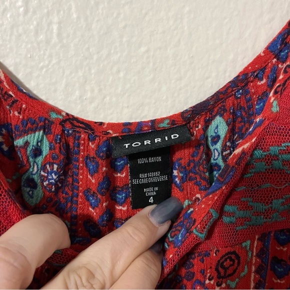 Torrid Plus Size 4 Red and Teal Flutter Sleeve Blouse Embroidery Boho Flowy - Picture 5 of 6